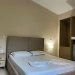 Enzo Near Hotel 4*