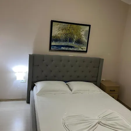 Enzo Near Hotel Tirana