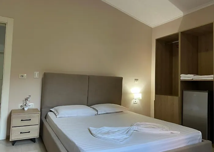 Enzo Near Szálloda 4*