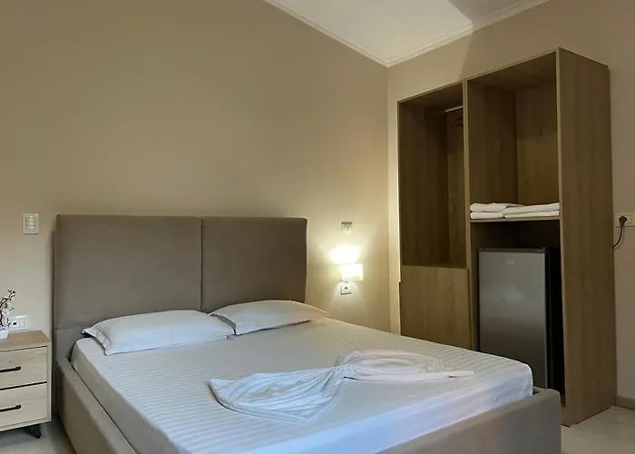 Enzo Near Szálloda 4*